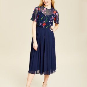 Ted Baker Dark Blue Floral Pleated Misty Midi Dress - Women sz 4 (US sz10)